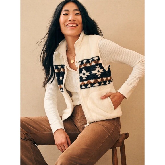 FAHERTY B.yellowtail High Pile Fleece Vest In Great Plains size M - Picture 4 of 16